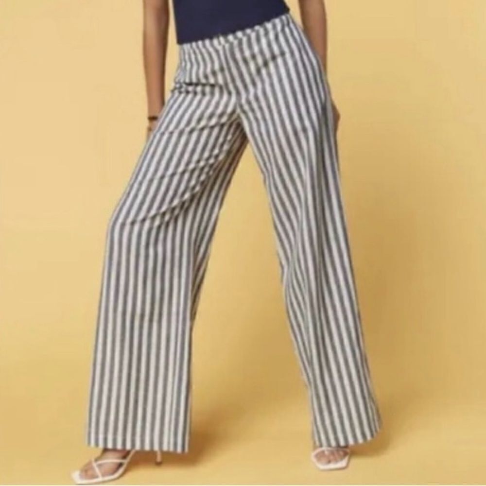 NWOT OLIVACEOUS Striped Linen High Rise Crop Pants